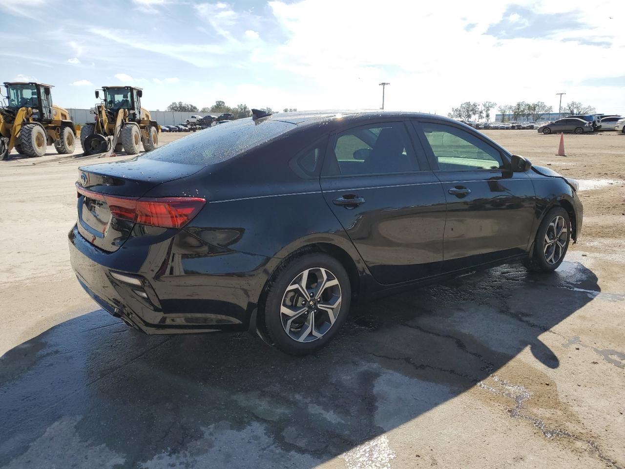 2020 Kia Forte - Image 3