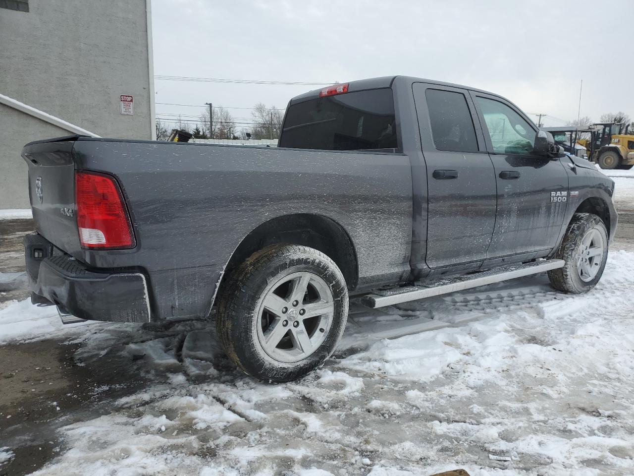 2016 RAM 1500 - Image 3