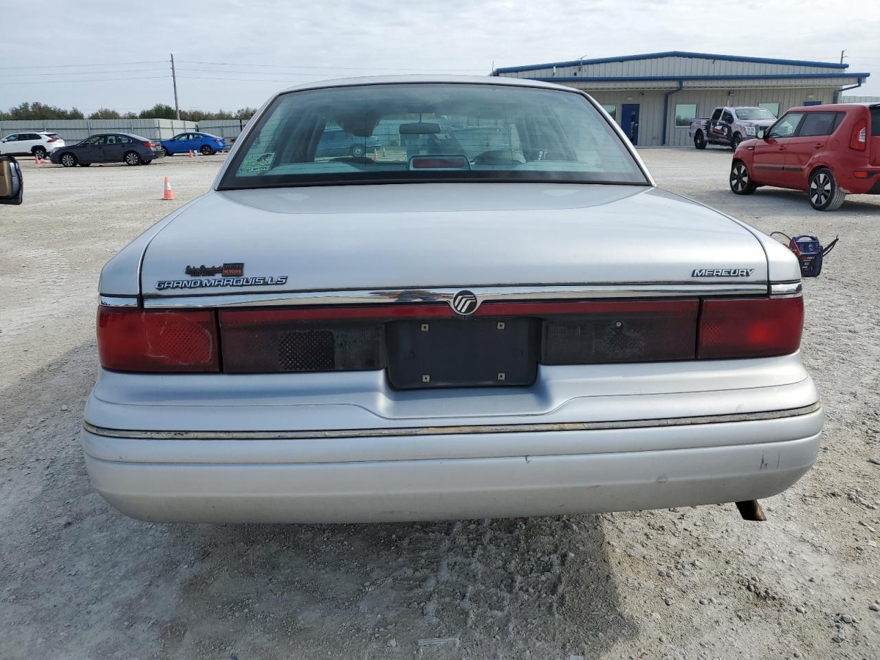 1997 Mercury Grand Marquis Ls VIN: 2MELM75W7VX681062 Lot: 89357485