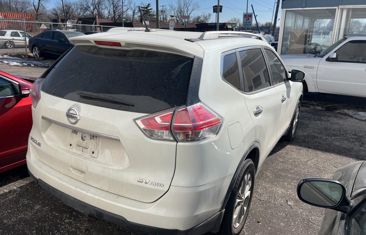 2015 Nissan Rogue - Image 4