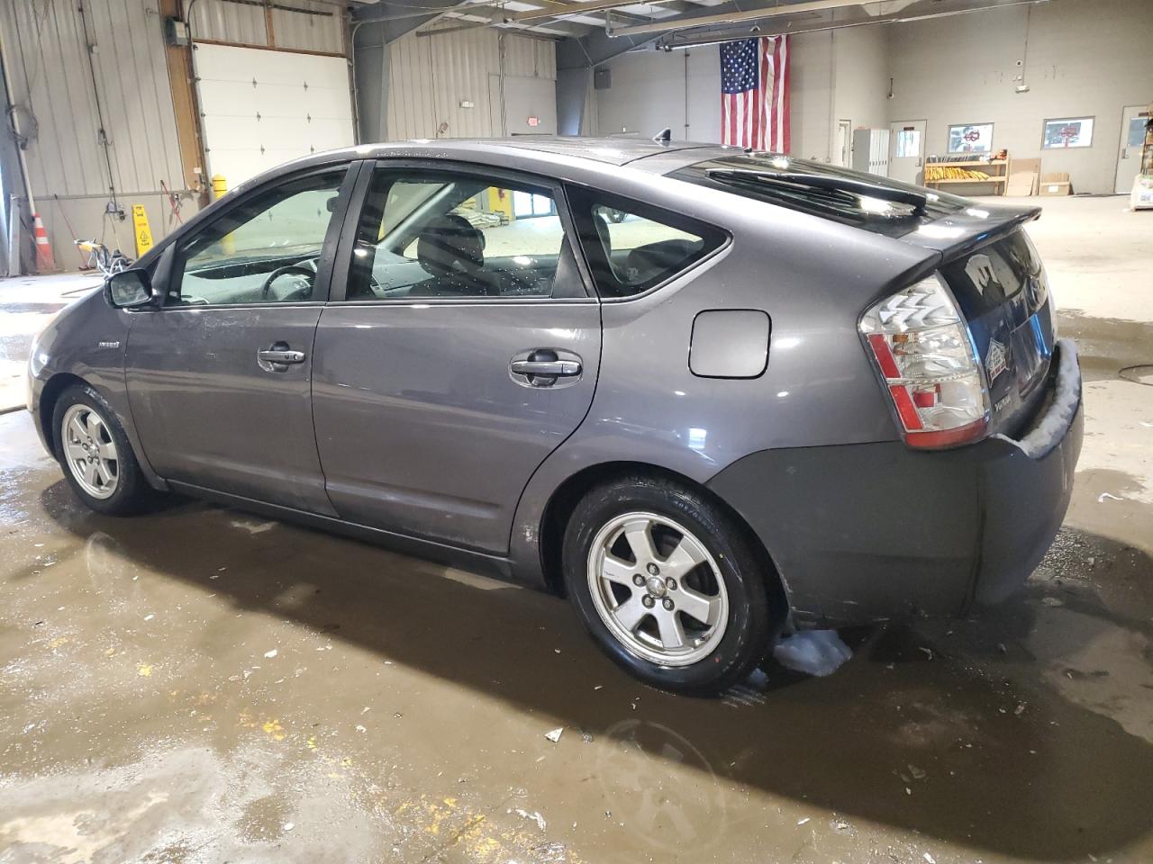 2007 Toyota Prius - Image 2