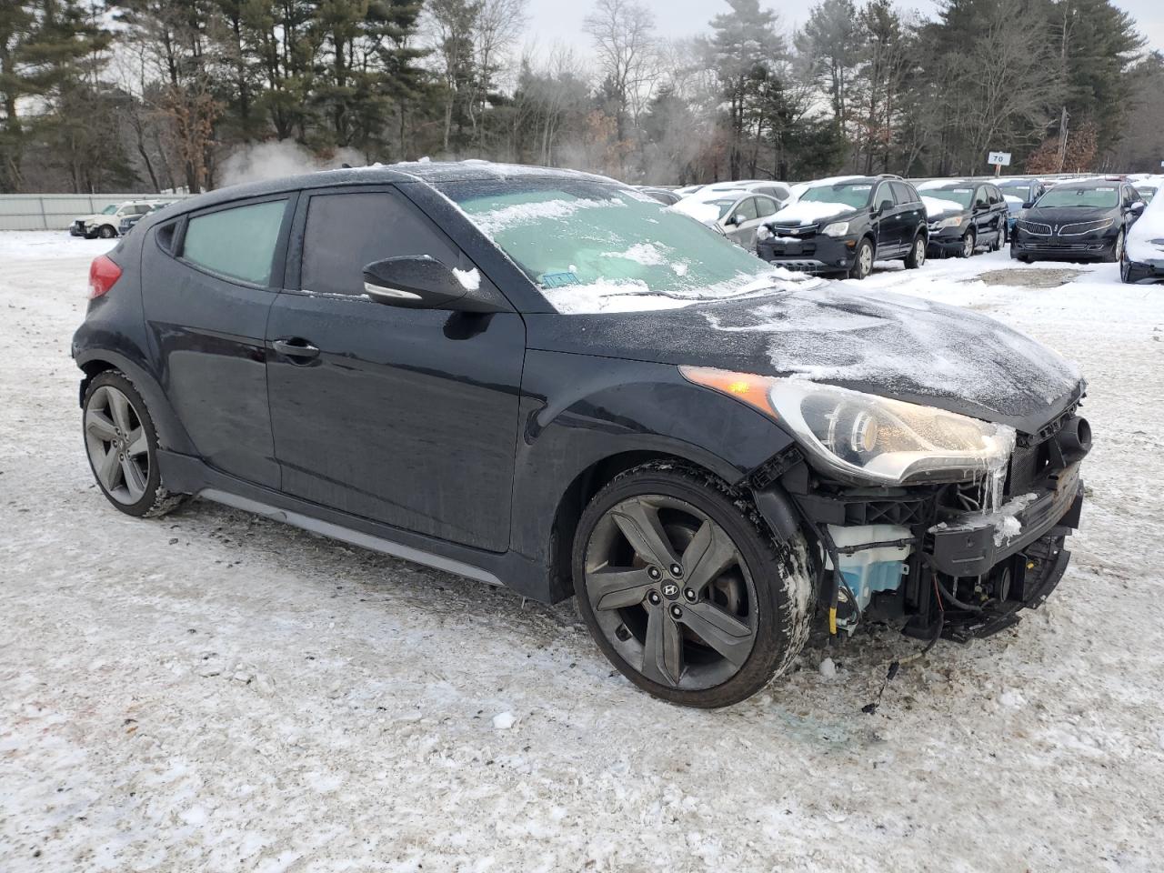 2015 Hyundai Veloster - Image 4