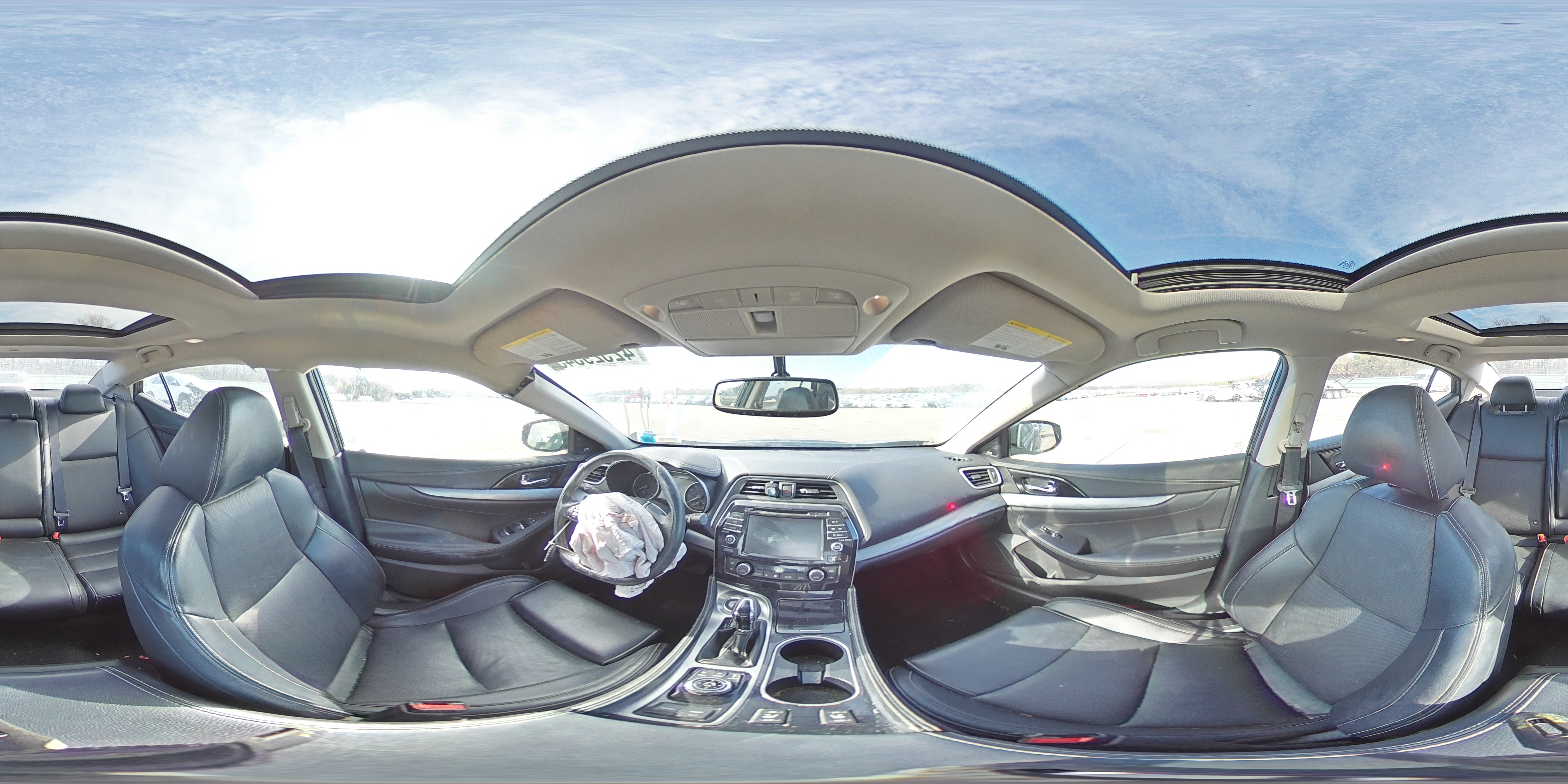 2018 Nissan Maxima - Image 12