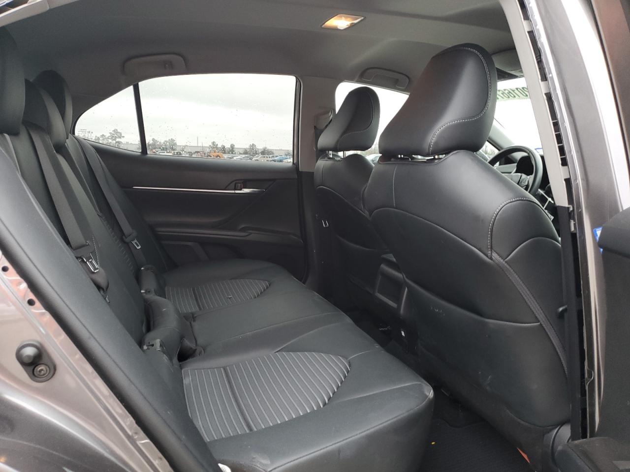 2023 Toyota Camry - Image 10