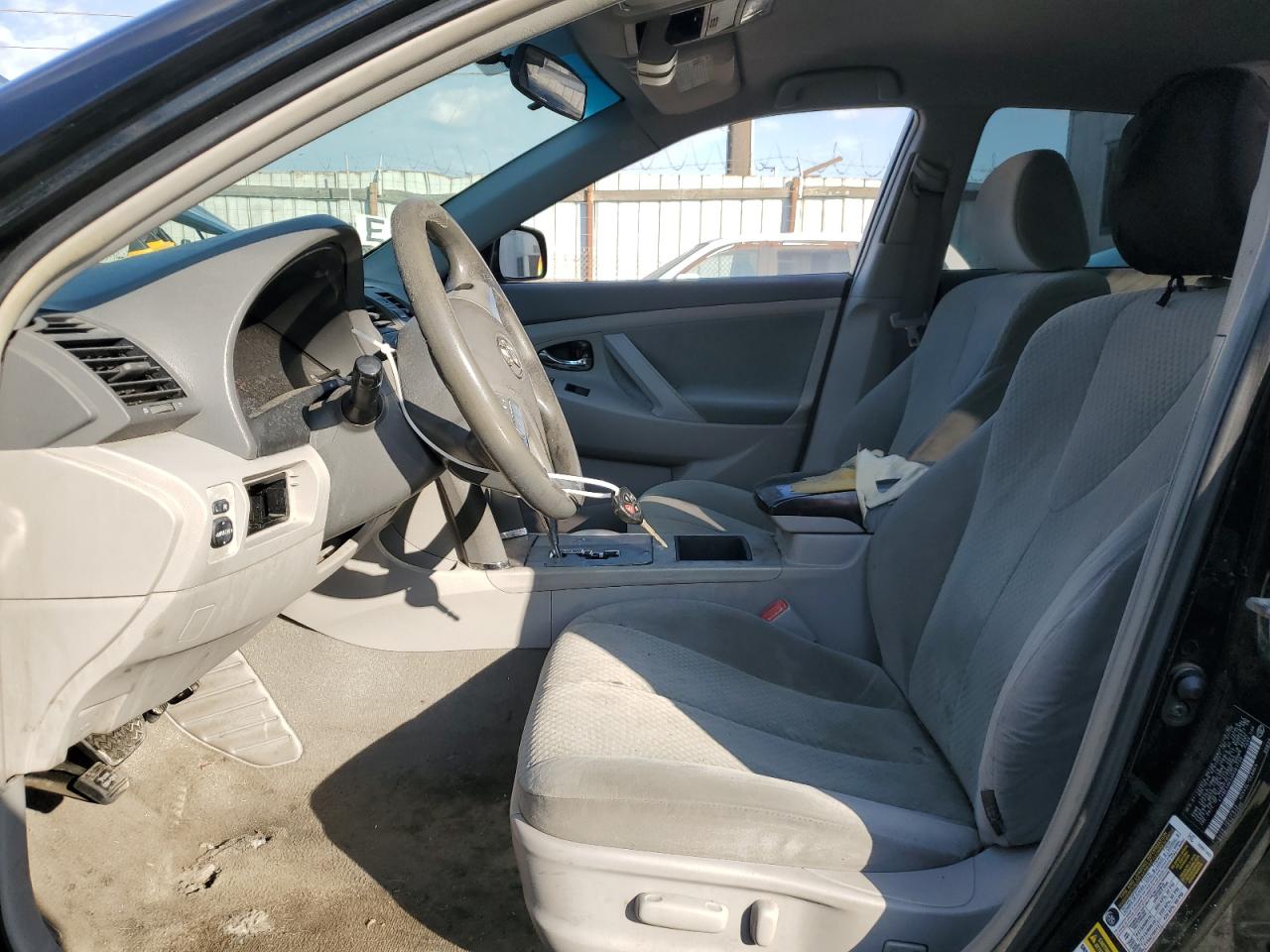 2009 Toyota Camry - Image 7
