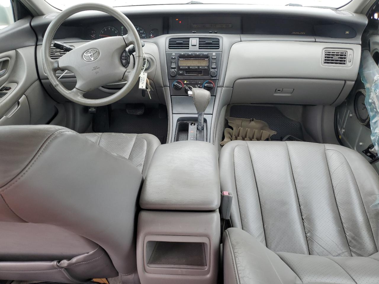 2003 Toyota Avalon - Image 8