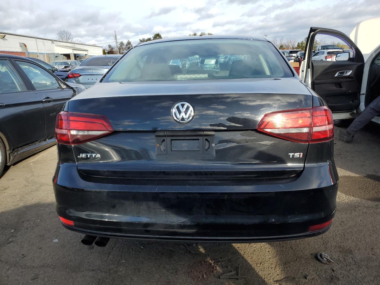 VIN 3VW267AJ8GM213015 2016 VOLKSWAGEN JETTA no.6