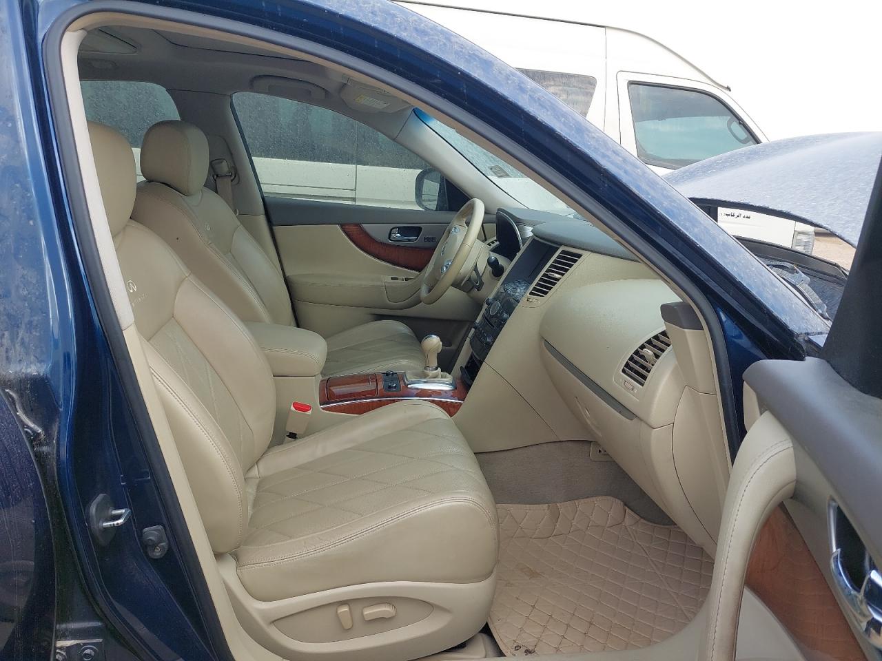 JNRCS1MW0EM630984 - 2014 Infi Qx70 - #88178745