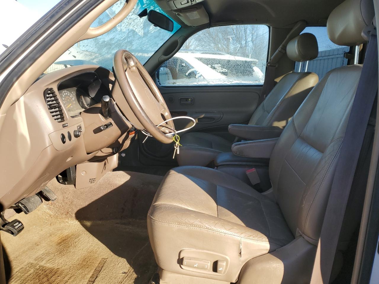2000 Toyota Tundra - Image 7