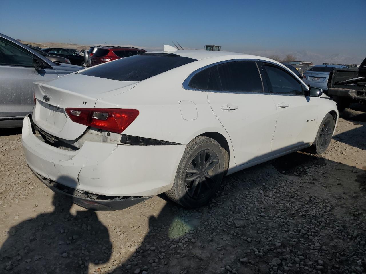 2016 Chevrolet Malibu - Image 3