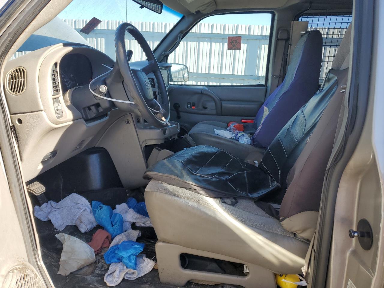 2003 Chevrolet Astro - Image 7