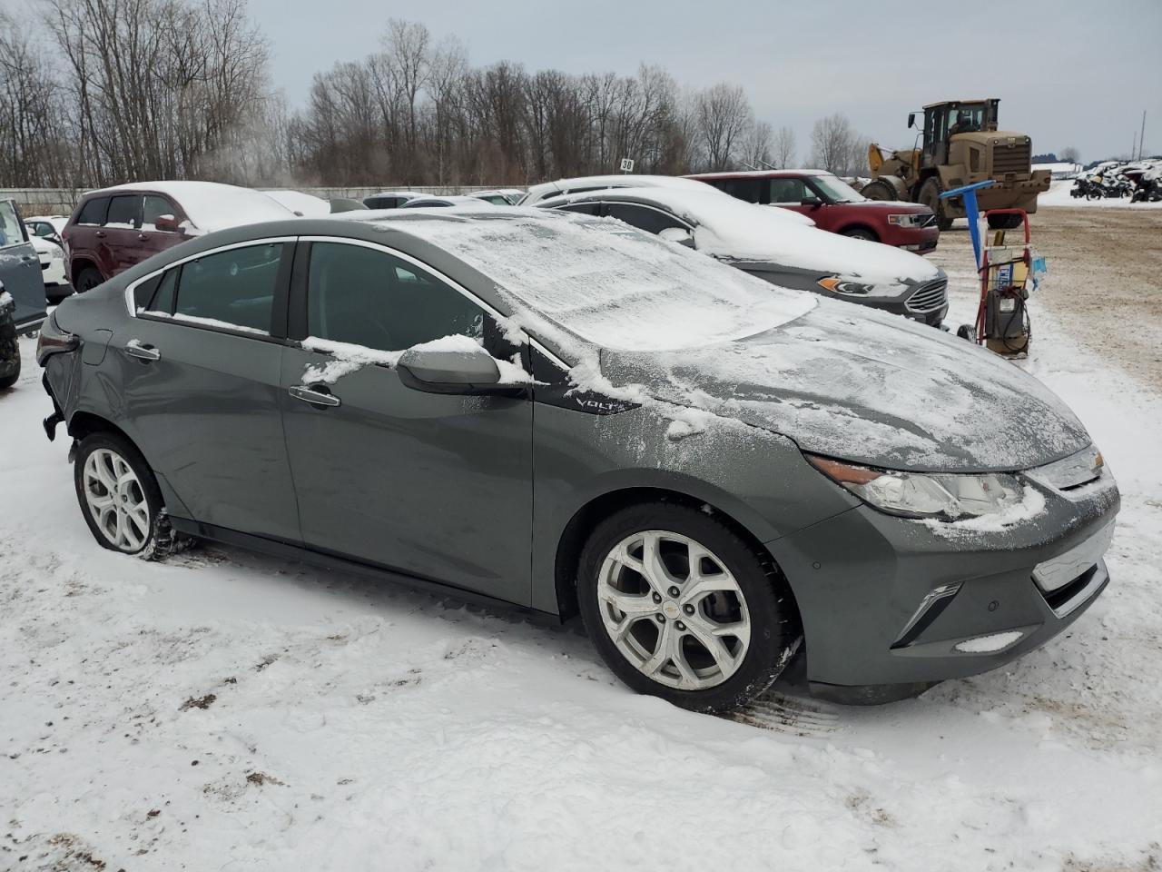 2016 Chevrolet Volt - Image 4
