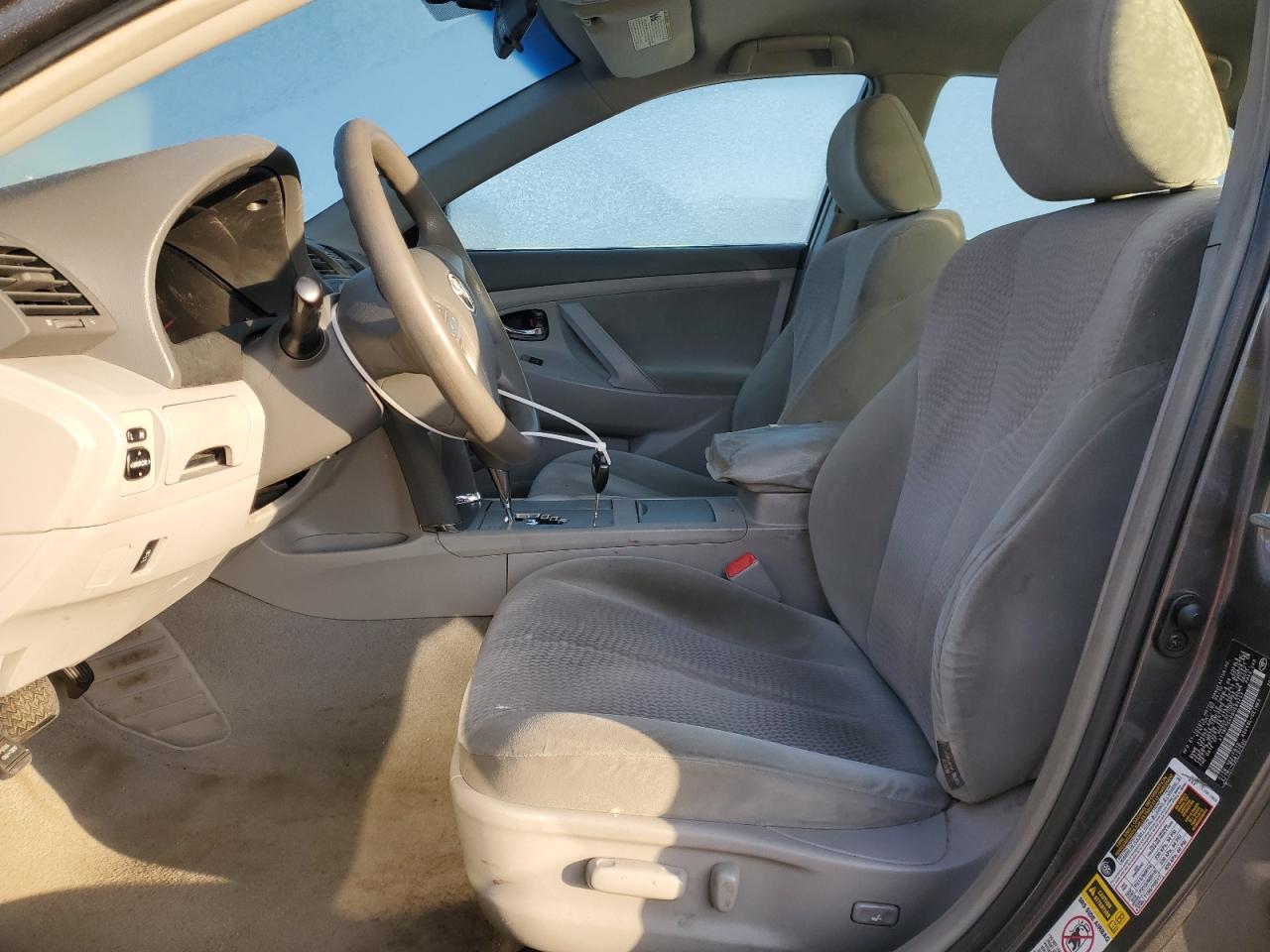 2011 Toyota Camry - Image 7