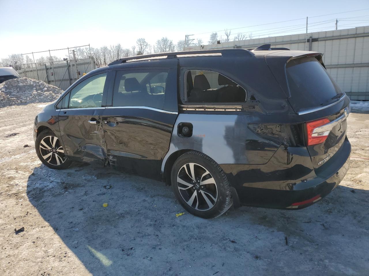 2019 Honda Odyssey - Image 2