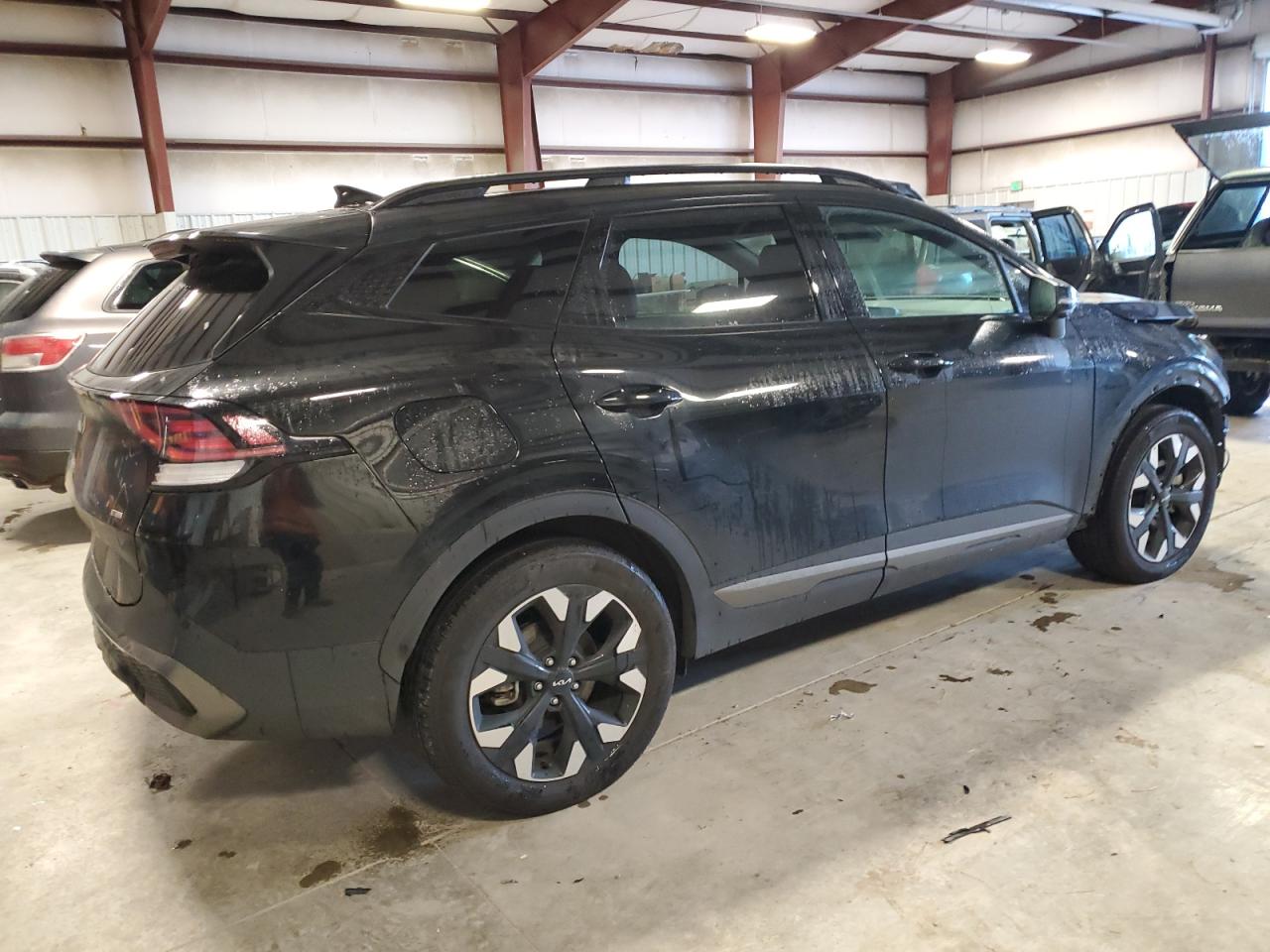 2023 Kia Sportage - Image 3