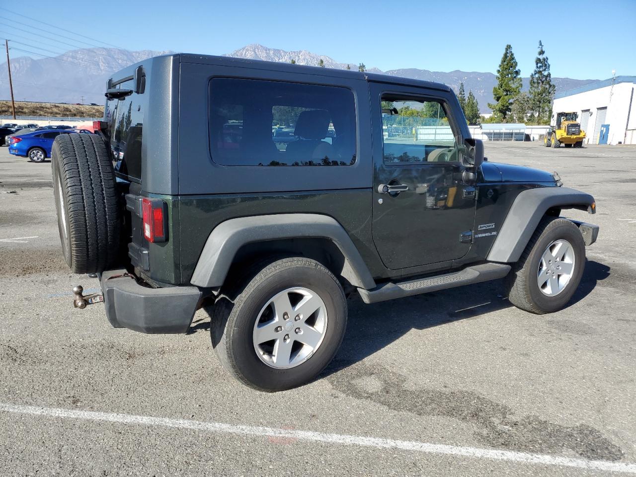 2010 Jeep Wrangler - Image 3