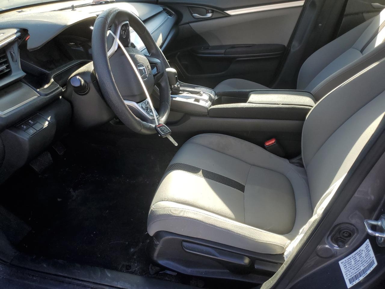 2HGFC2F60KH547021 HONDA CIVIC 2019