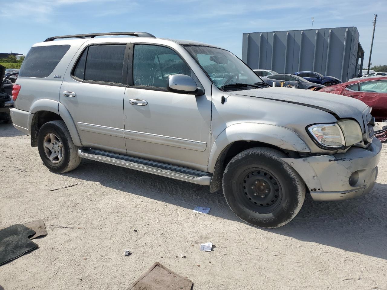 2001 Toyota Sequoia - Image 4