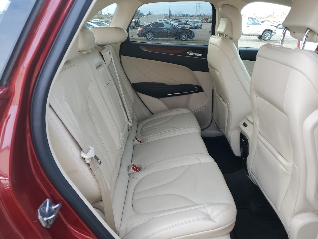 2016 Lincoln MKC - Image 10