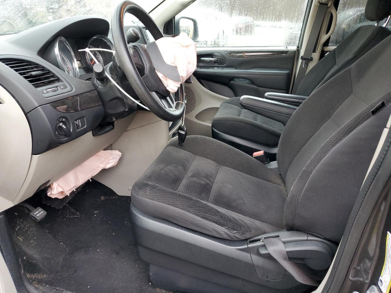 2018 Dodge Caravan - Image 7