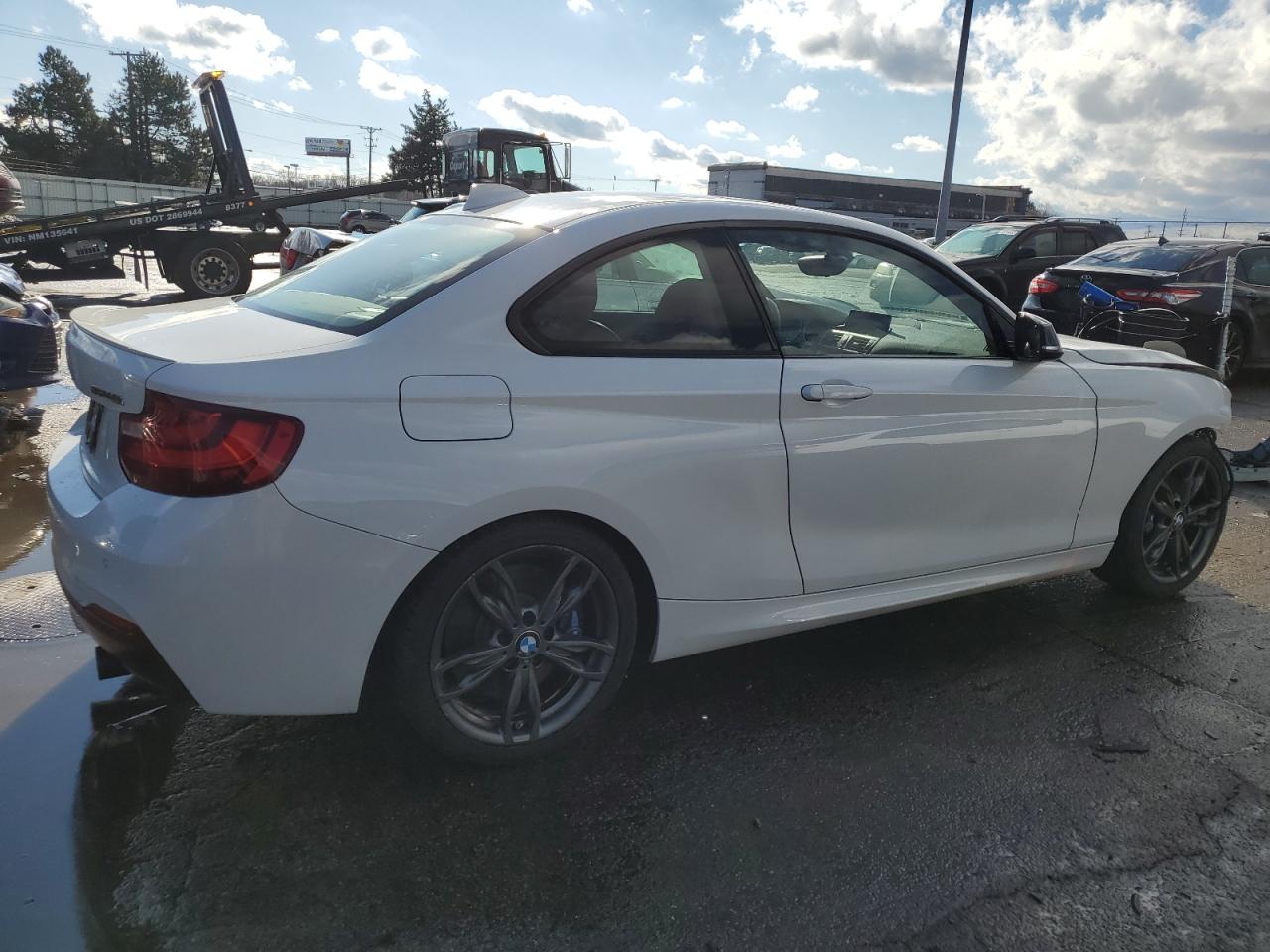 2017 BMW M2 - Image 3