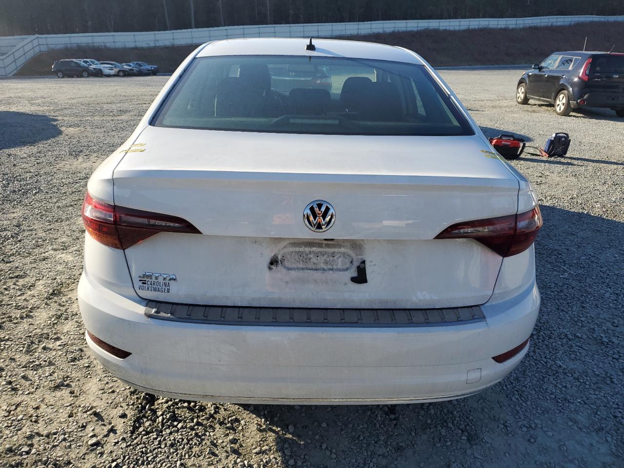 2019 Volkswagen Jetta - Image 6