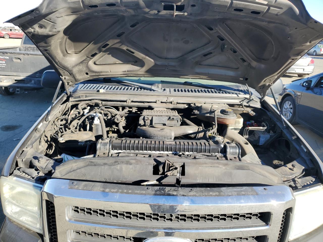 2005 Ford F250 - Image 11