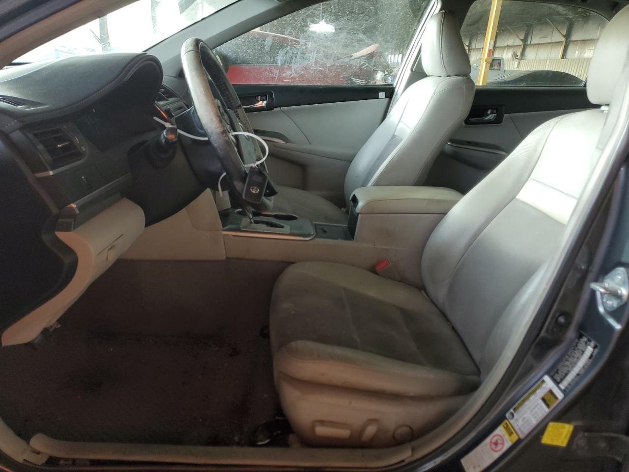 2012 Toyota Camry - Image 7