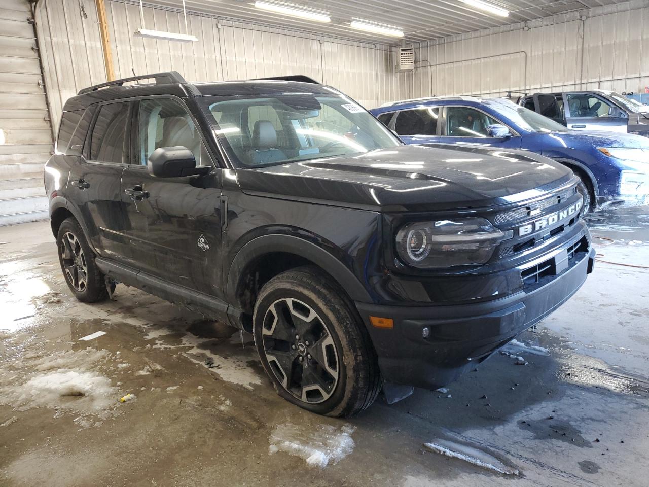 2021 Ford Bronco - Image 4
