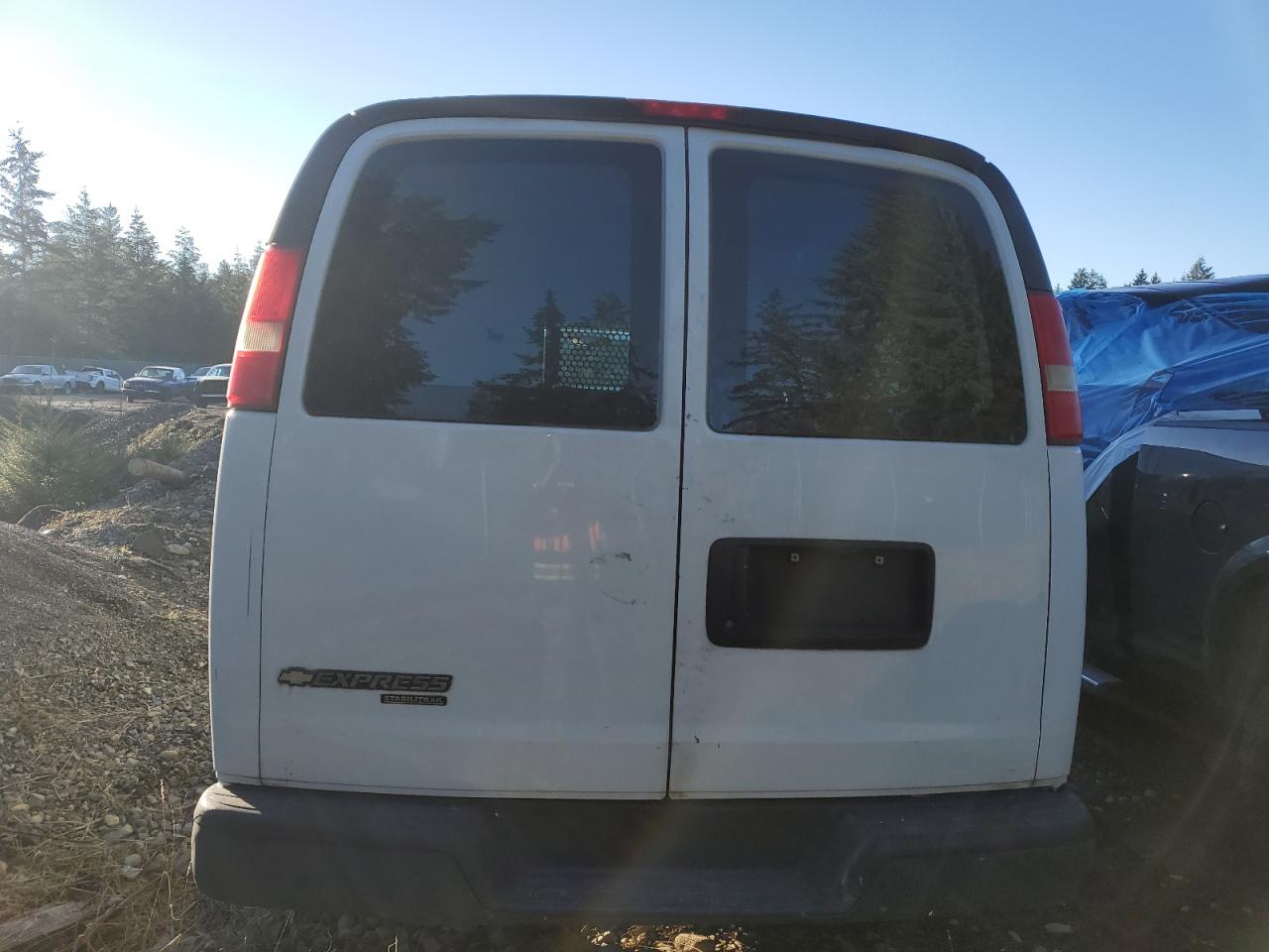 2013 Chevrolet Express - Image 6