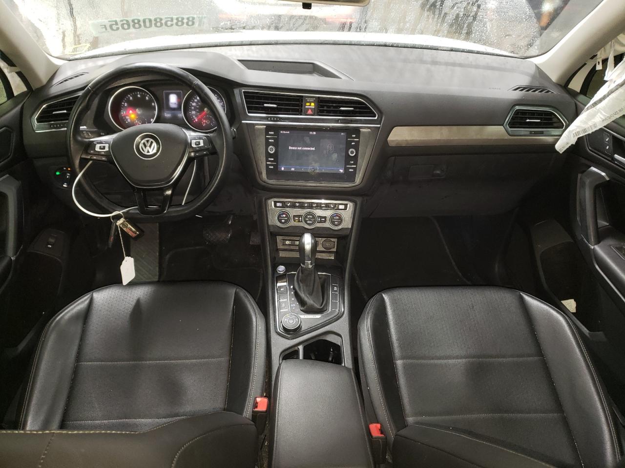 2018 Volkswagen Tiguan - Image 8