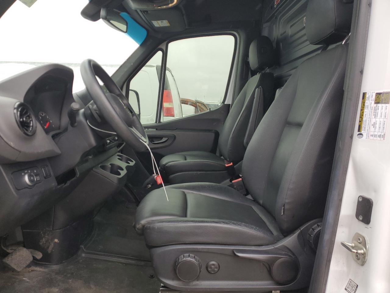 2023 Mercedes-Benz Sprinter - Image 7