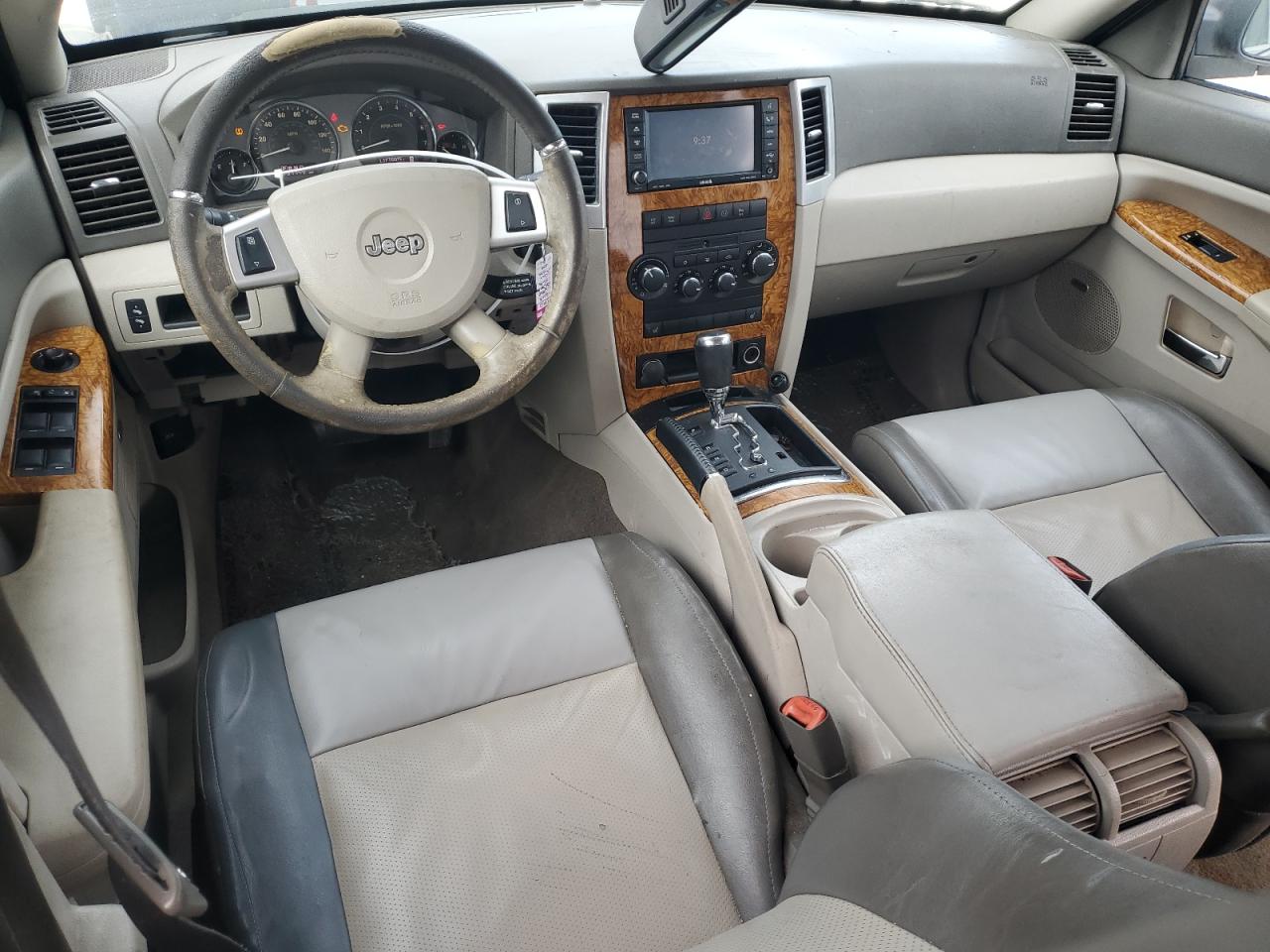 2008 Jeep Grand Cherokee - Image 8