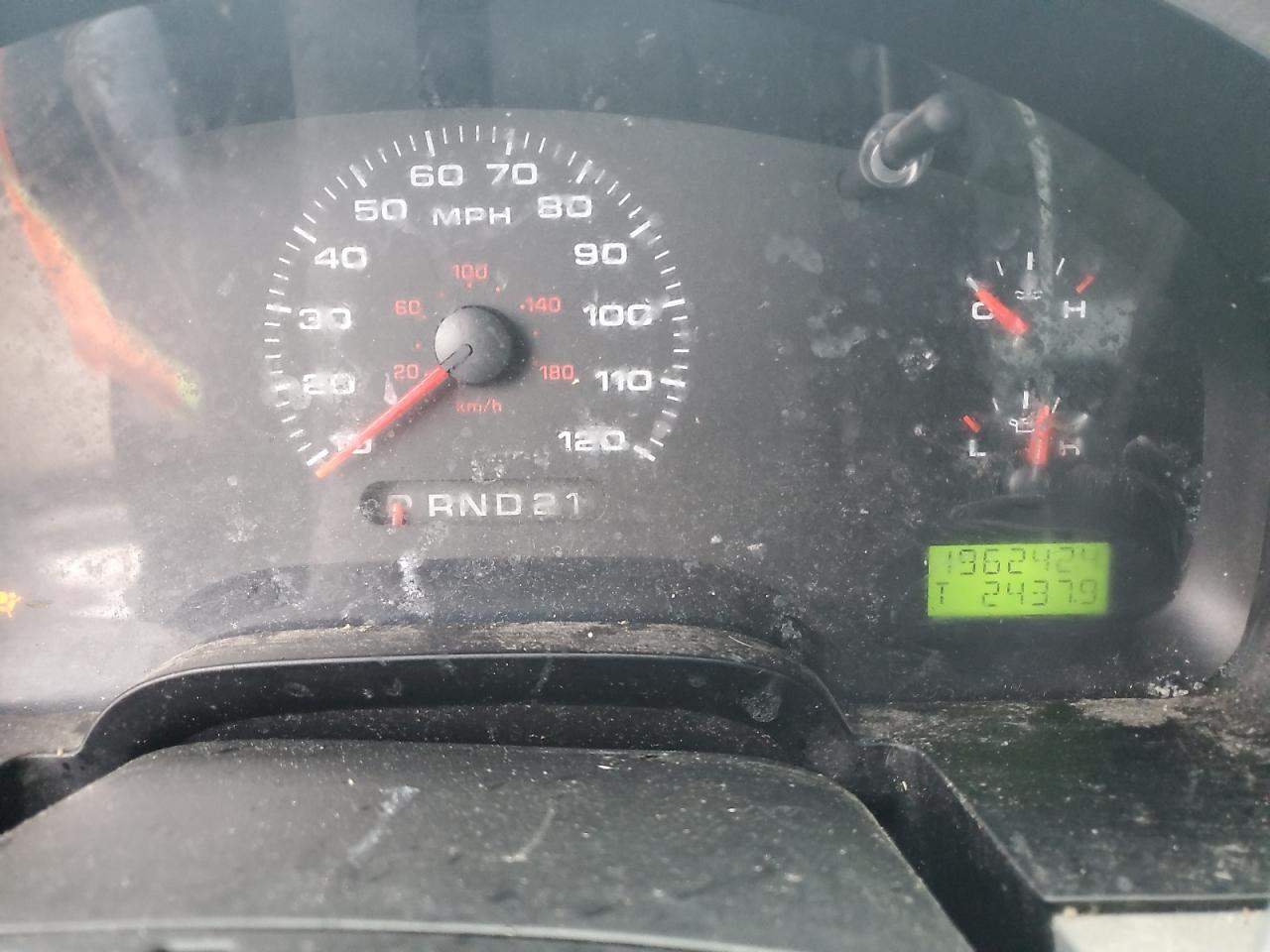 2005 Ford F-150 - Image 9