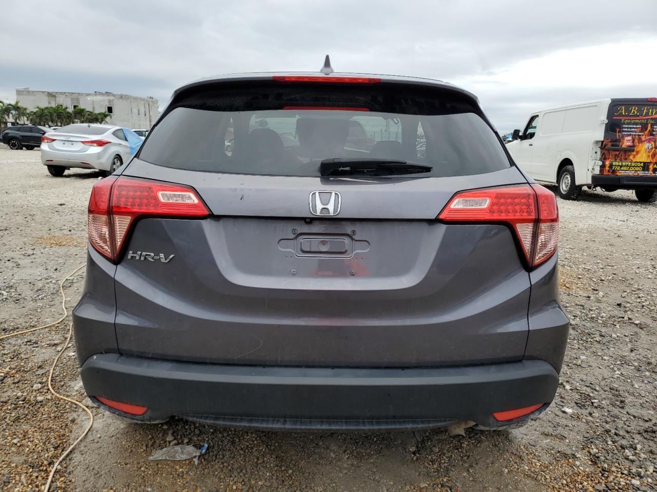 2016 Honda HR-V - Image 6