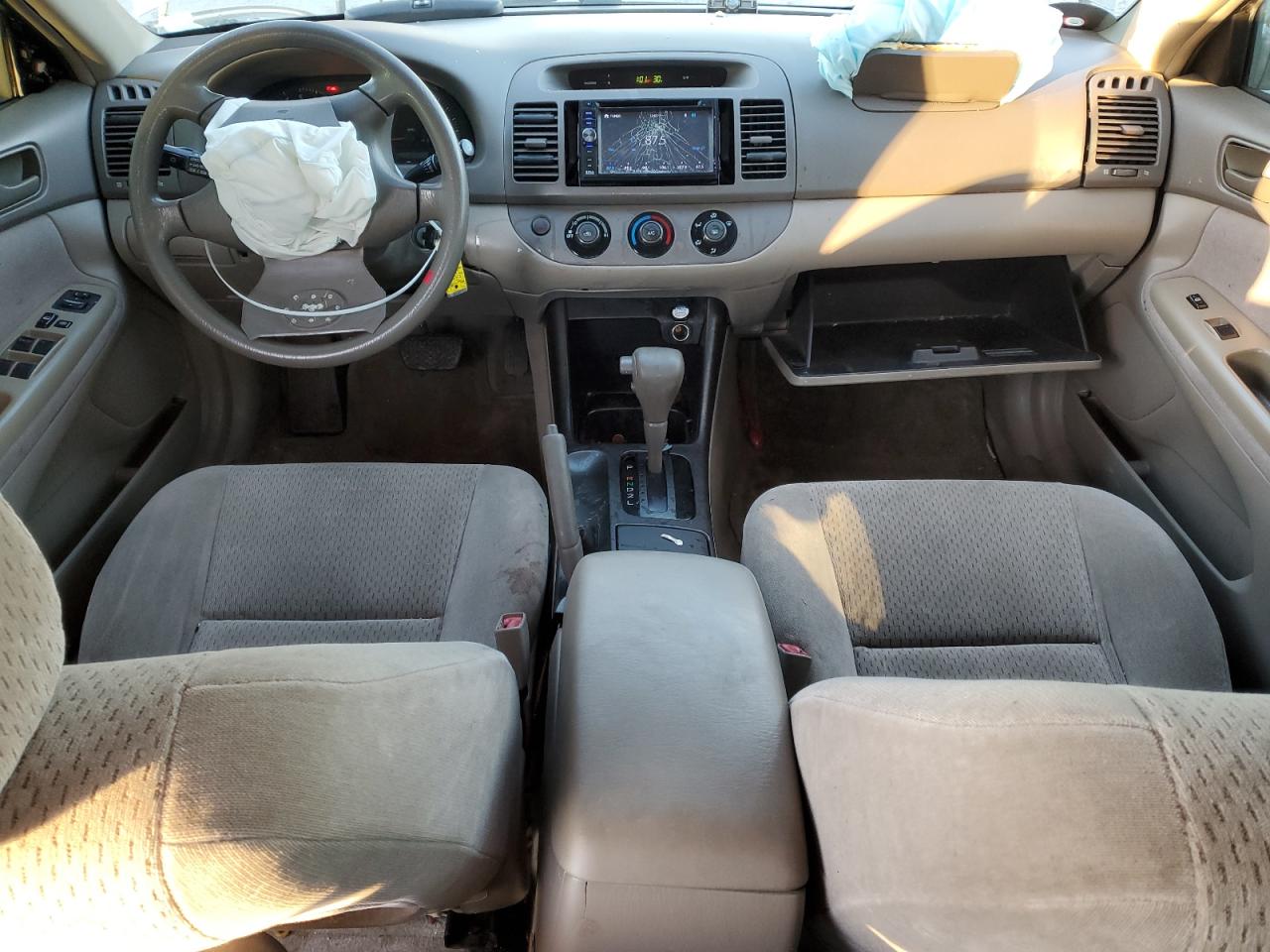 2002 Toyota Camry - Image 8