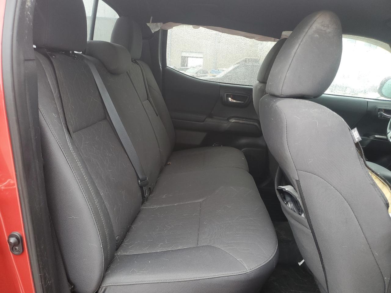 2017 Toyota Tacoma - Image 10