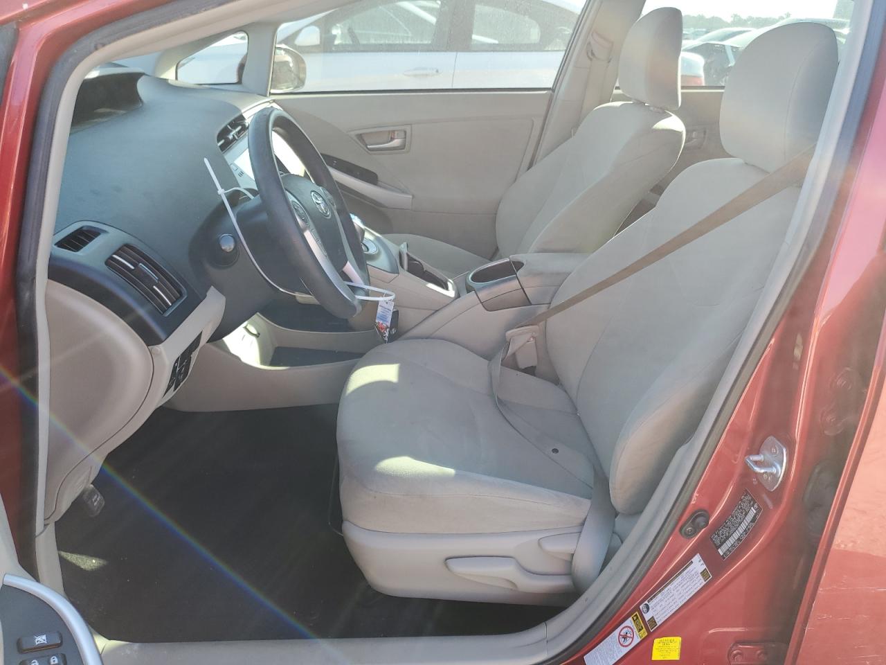 2013 Toyota Prius - Image 7