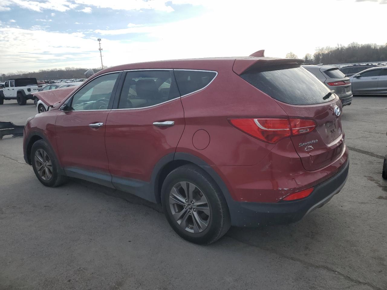 2014 Hyundai Santa Fe - Image 2