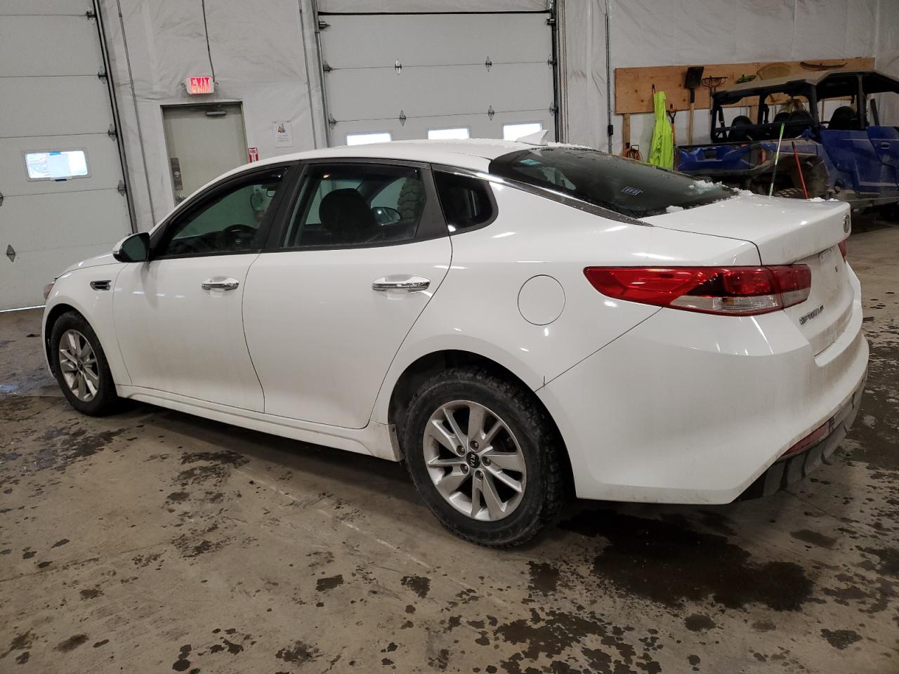 2016 Kia Optima - Image 2