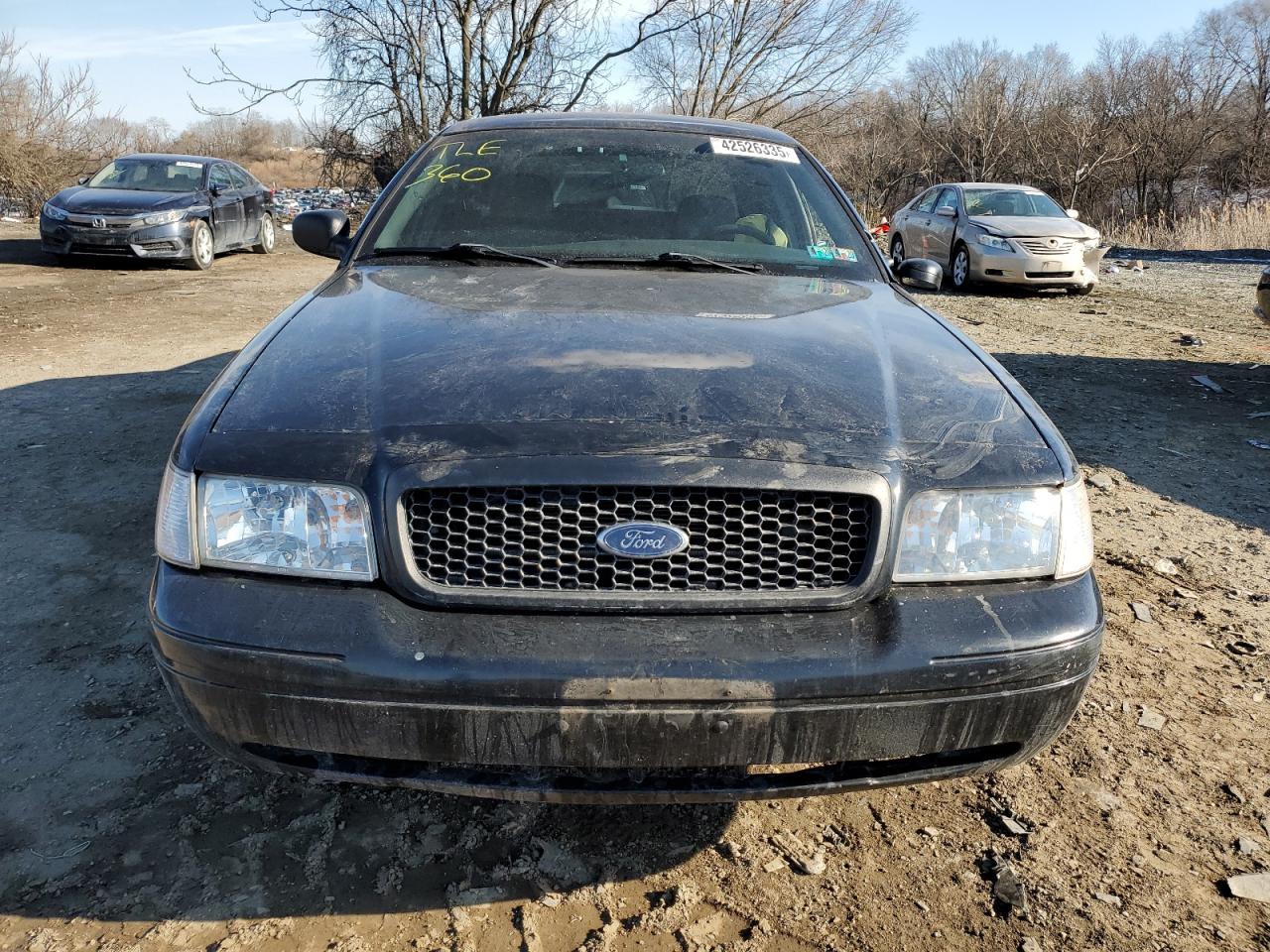 2008 Ford Crown Victoria - Image 5