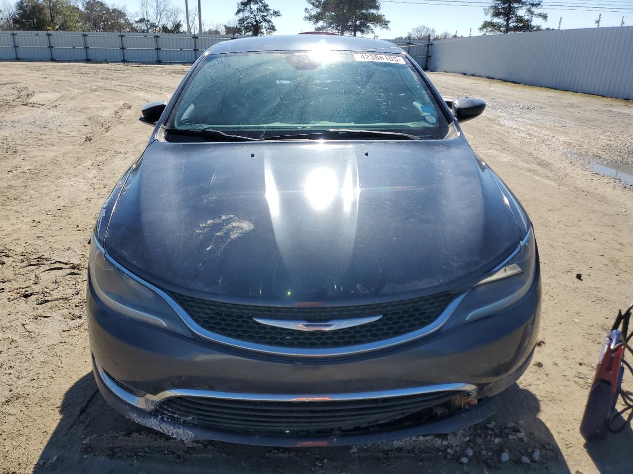 2016 Chrysler 200 - Image 5