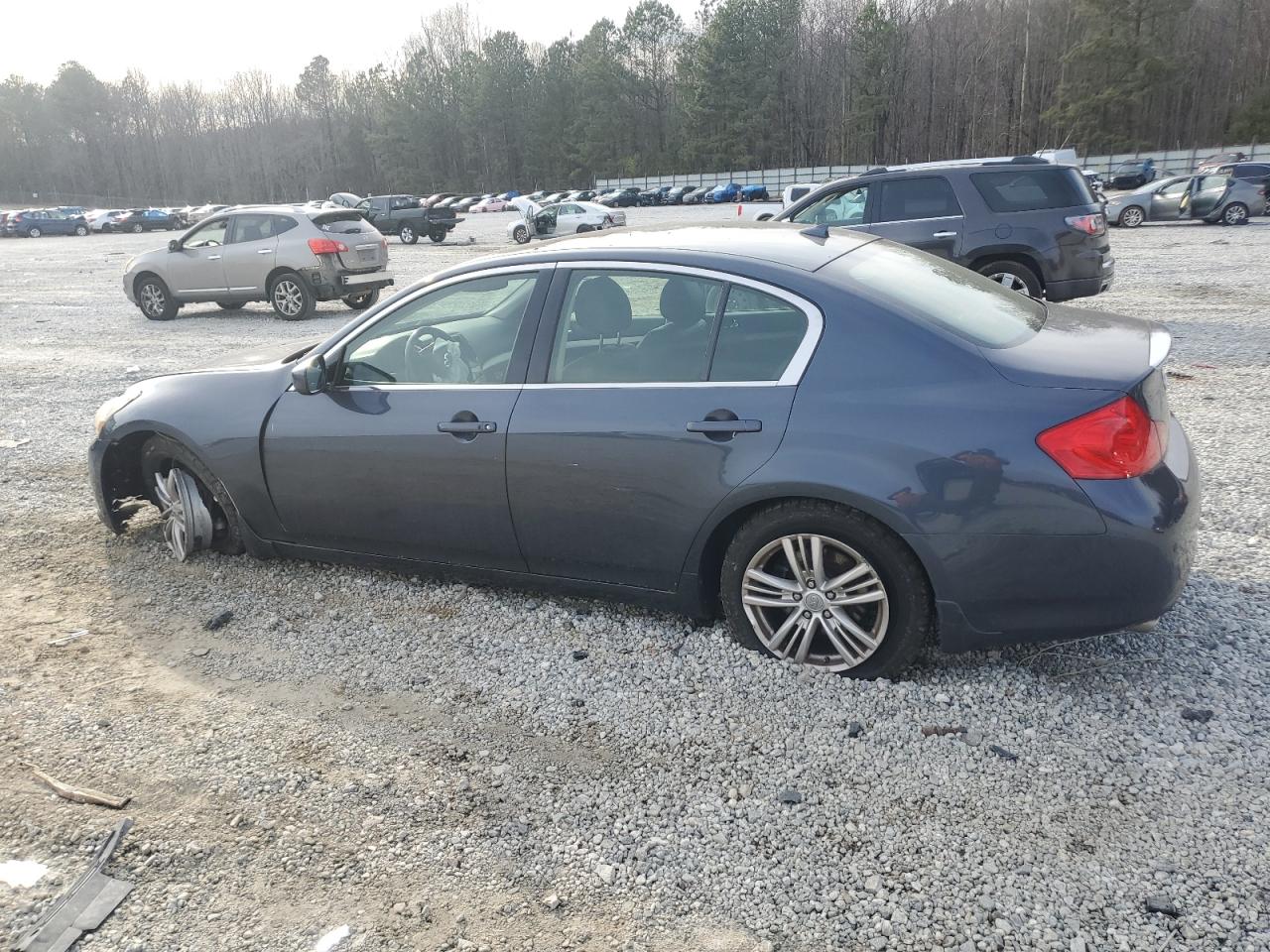 2013 Infiniti G - Image 2