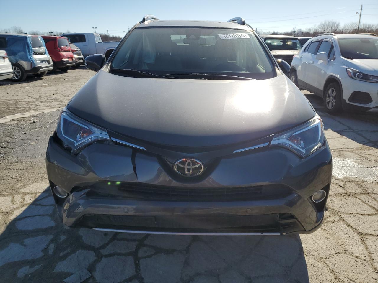 2018 Toyota RAV 4 - Image 5