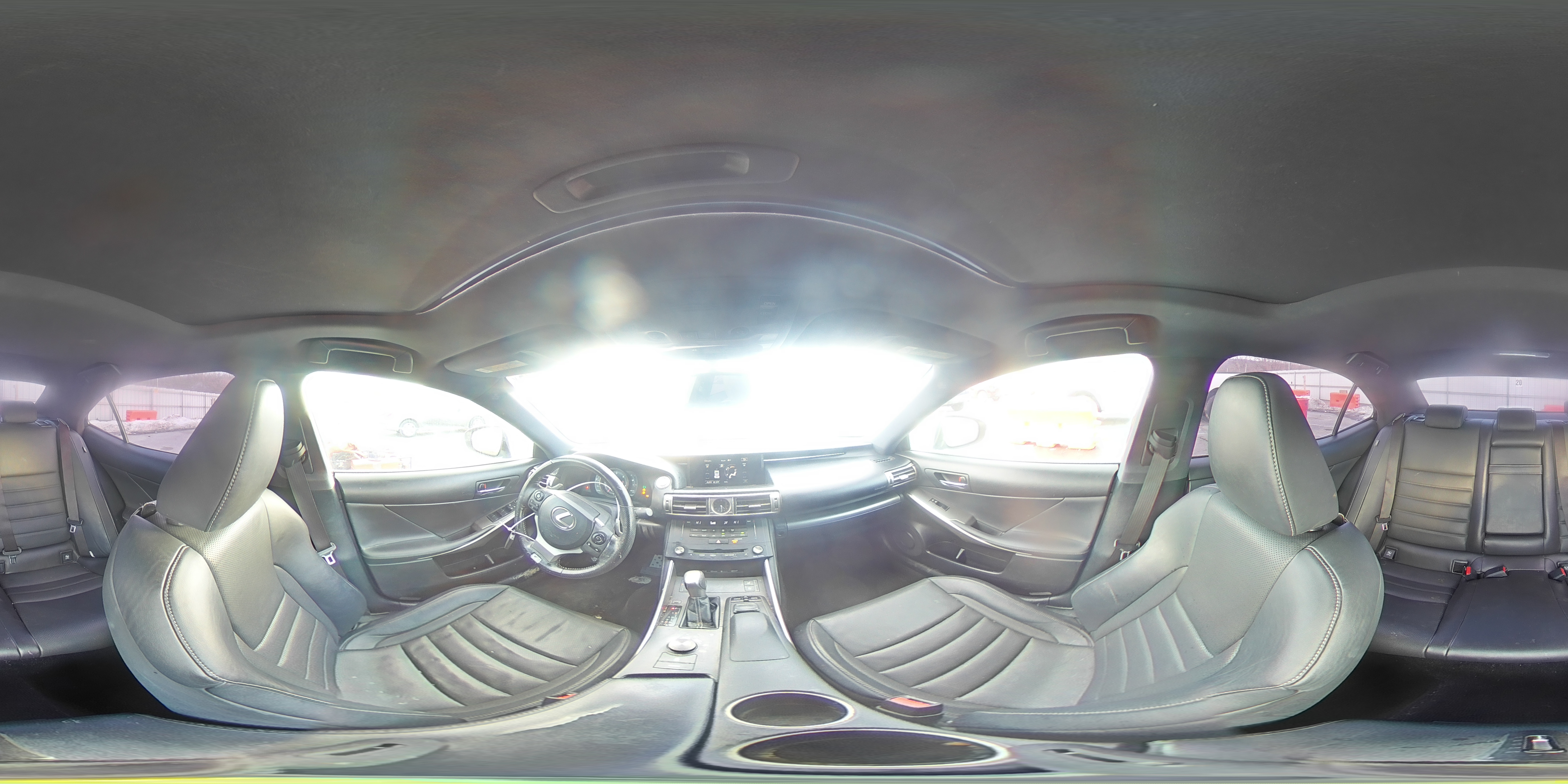 2016 Lexus IS - Image 12