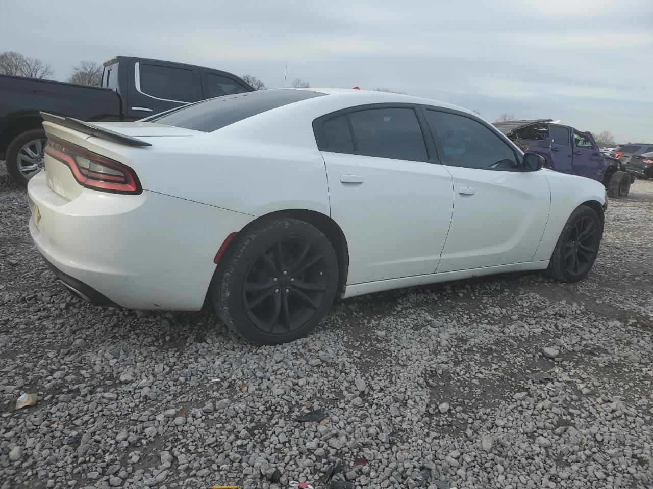 2016 Dodge Charger - Image 3