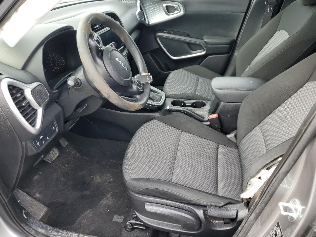 2022 Kia Soul - Image 7