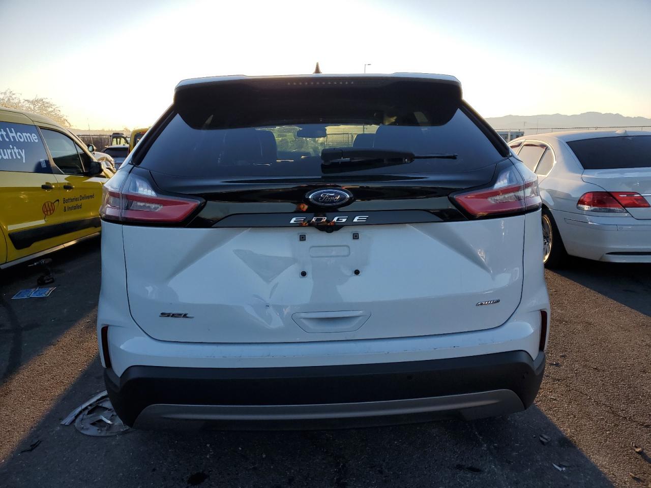 2022 Ford Edge - Image 6