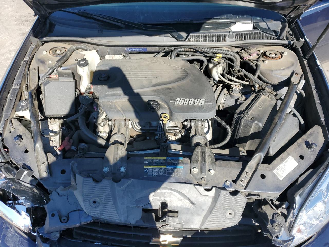 2009 Chevrolet Impala - Image 12