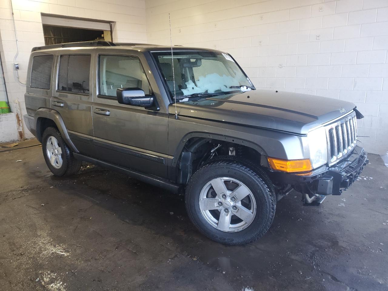 2007 Jeep Commander - Image 4